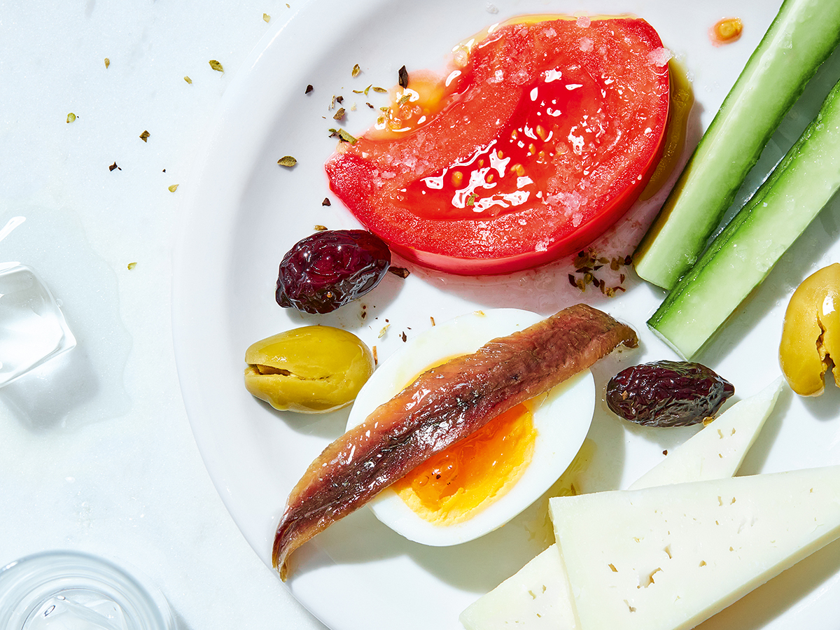 Food & Drink Photography and Motion Spotlight Cover by: Studio T / Theodosis Georgiadis